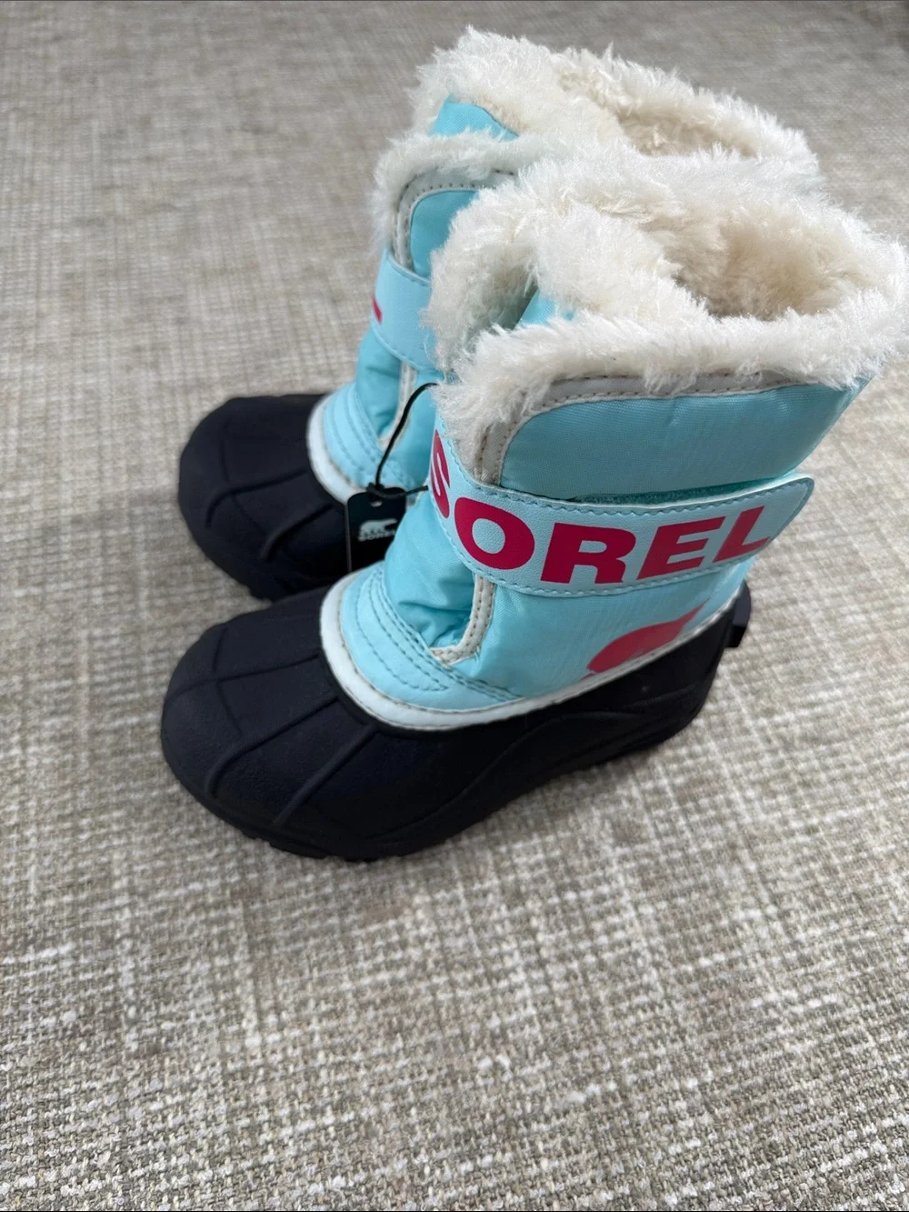 Sorel Kids Light Blue Winter Boots with white Faux Fur